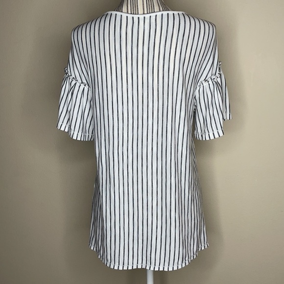 Max Studio striped blouse bell sleeve XS - Picture 2 of 11